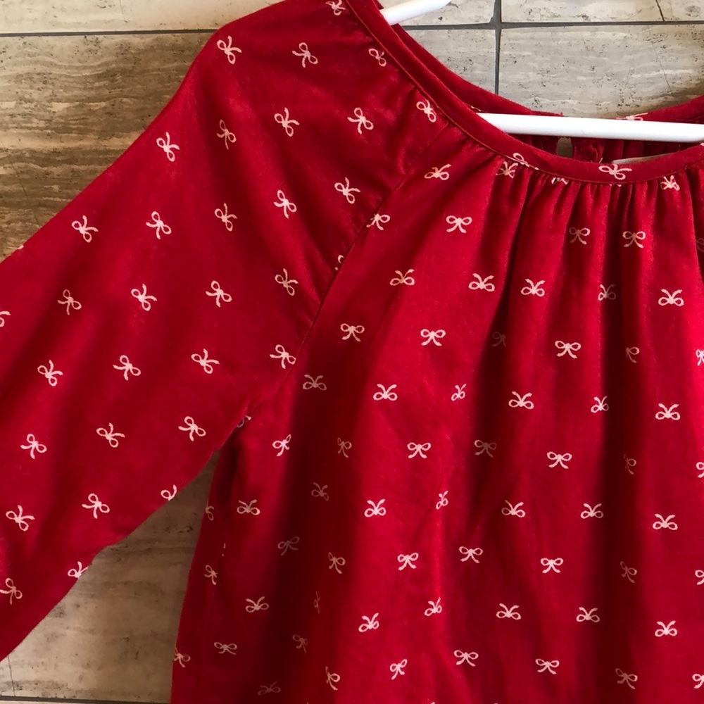 Christmas top Old Navy
